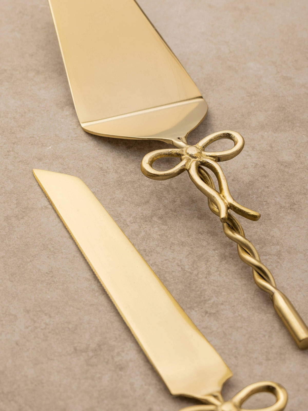 Imperial Gold Cake Server Set