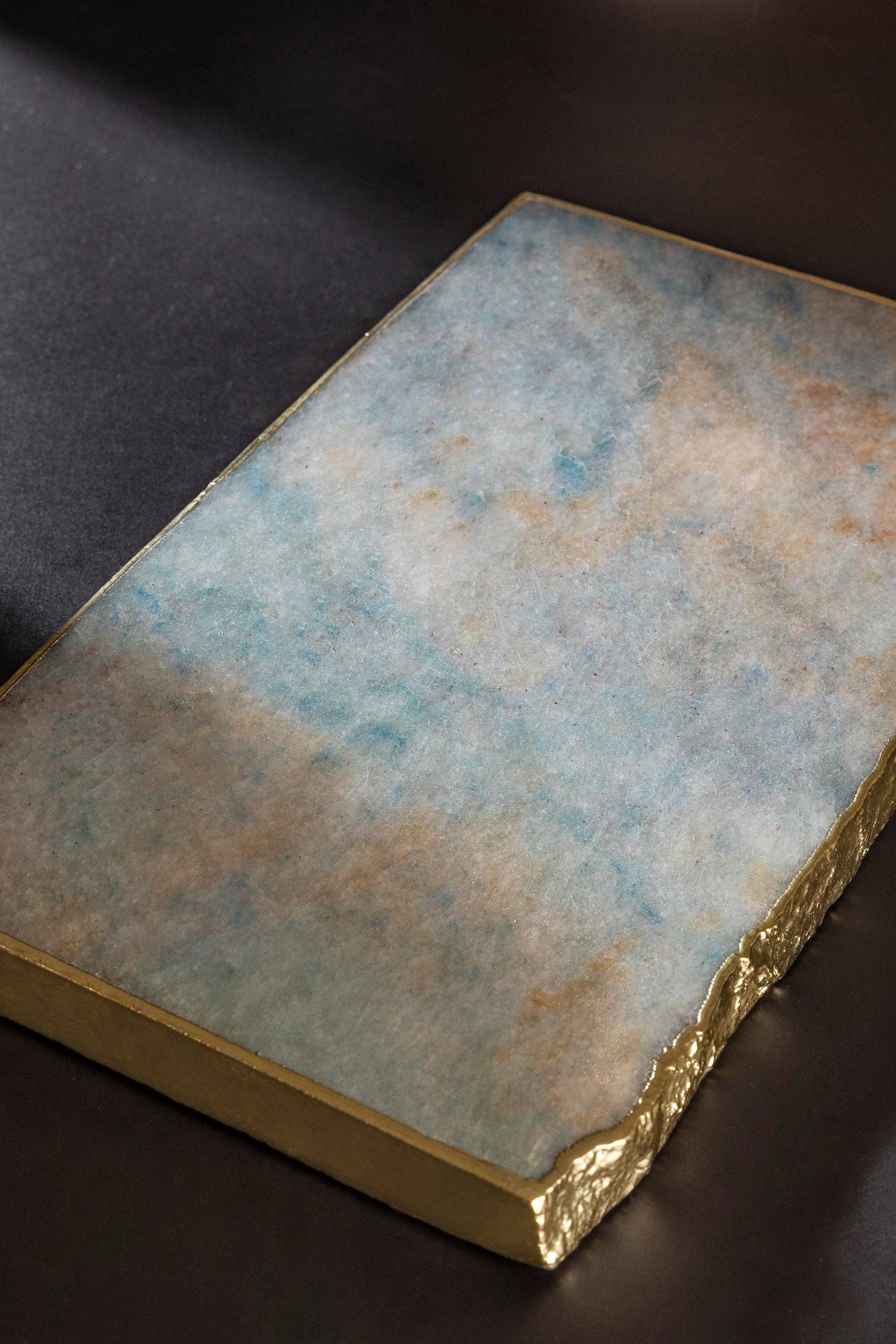 Dazzle Irregular Onyx Cheese Board