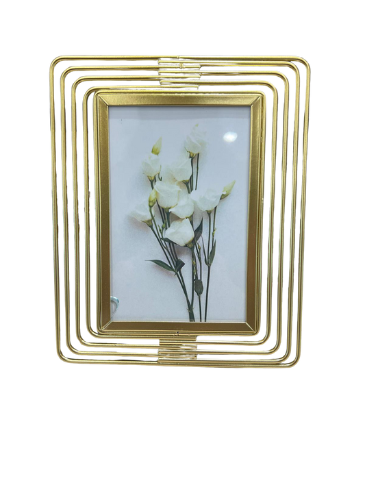 Gold Geo Photo Frame