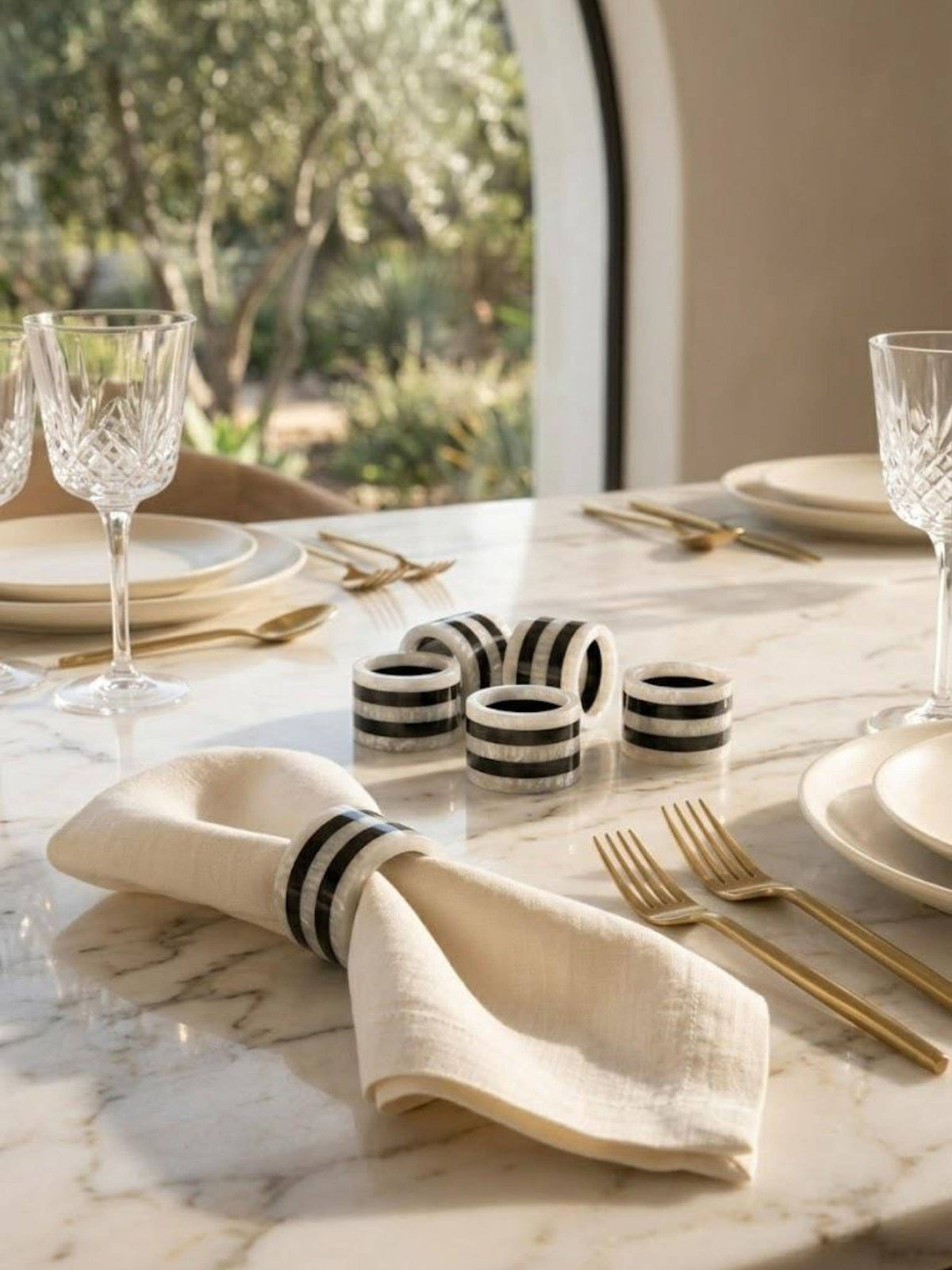 Panama Striped Resin Napkin Rings – Set of 6