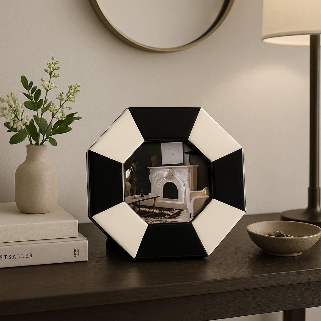 Photo Frame - Black/White Resin Contemporary Octagon