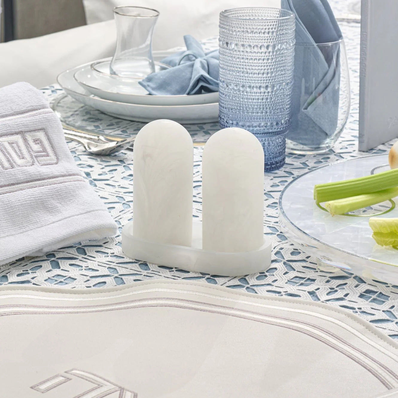 Resin Salt Shaker Set with Tray